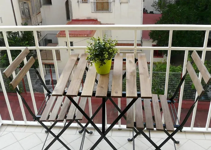 Centro Storico - Fermata Montesanto